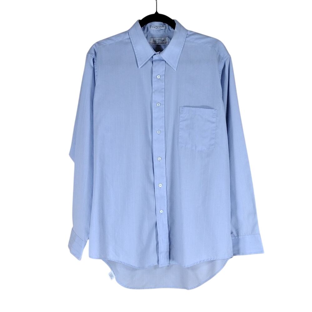 Van Heusen Classic Collection Light Blue Long Sleeve Button Down Dress Shirt